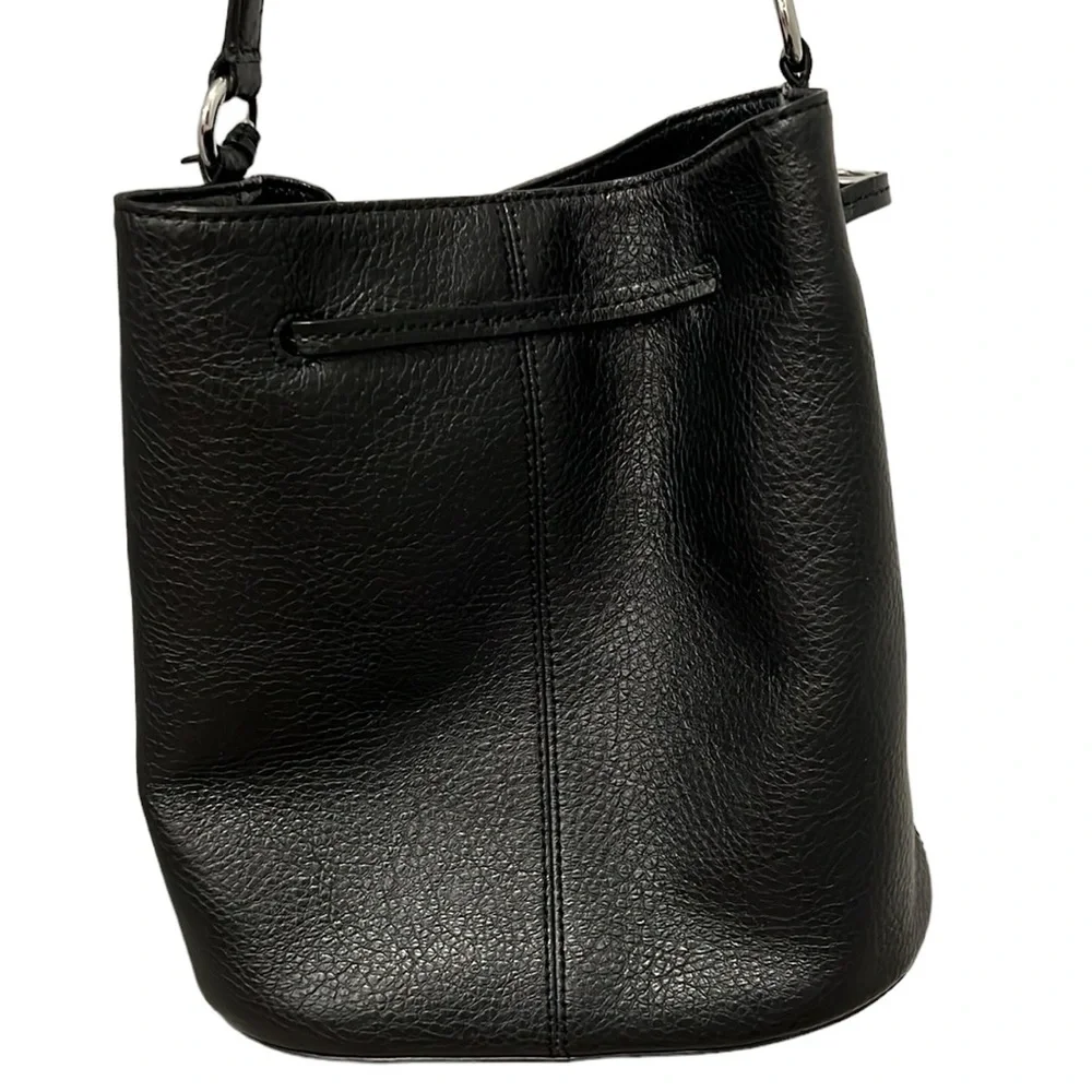 🖤 Lauren Ralph Lauren Black Leather Bucket Shoulder Bag 👜✨